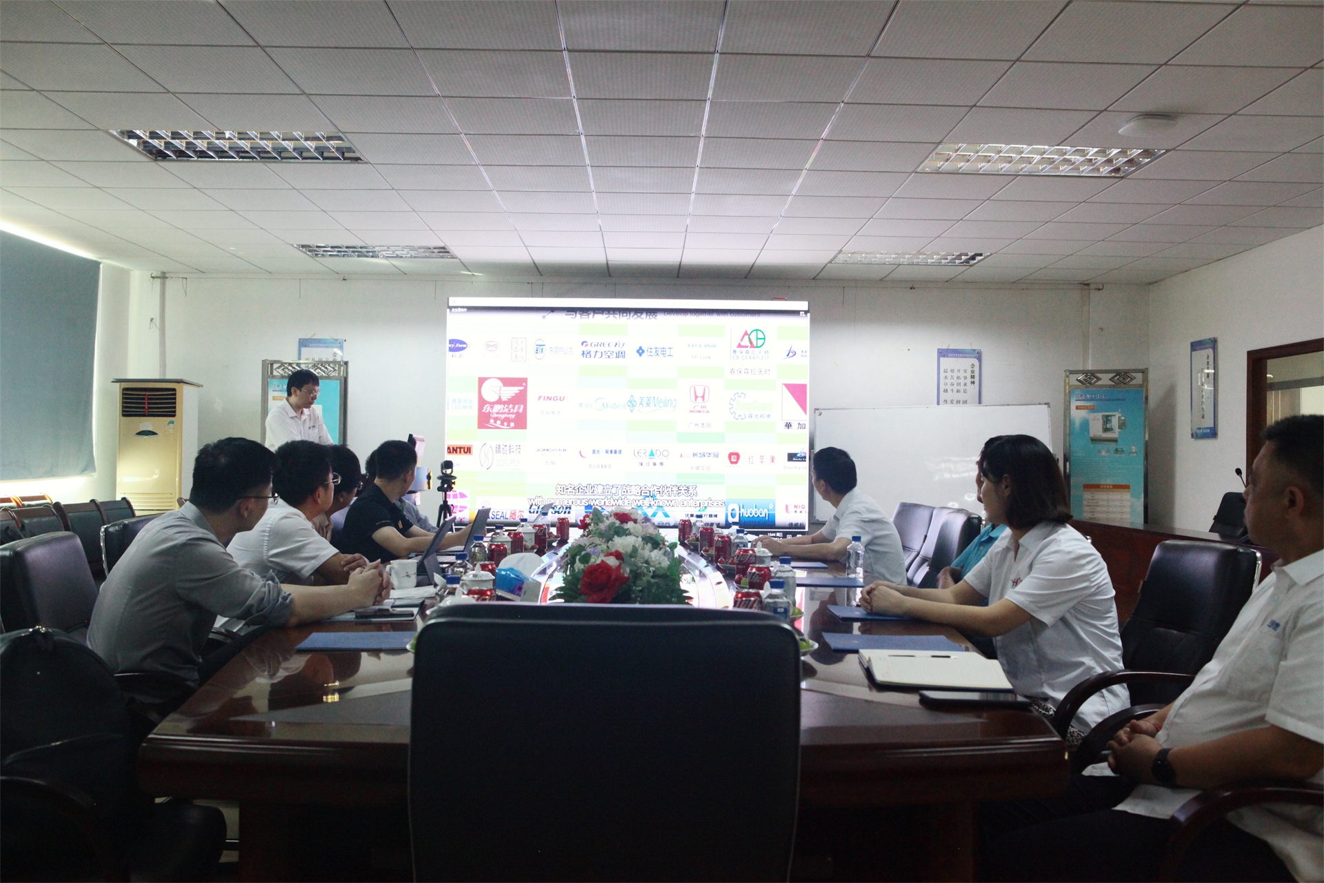 IMG_8590.jpg IMG_8590.jpg